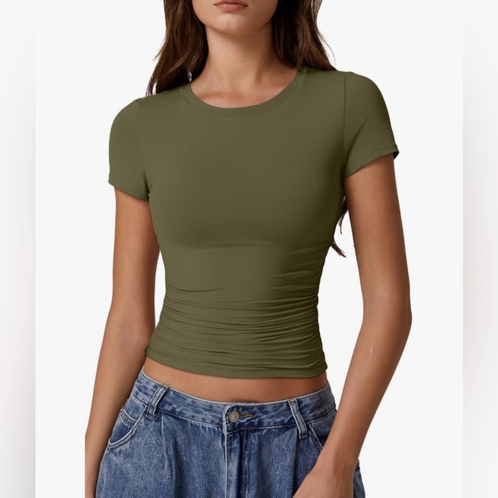 NWT SUPER SOFT GREEN TEE SHIRT-S
